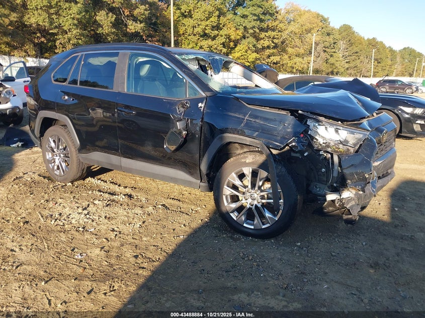 TOYOTA RAV4 XLE PREMIUM