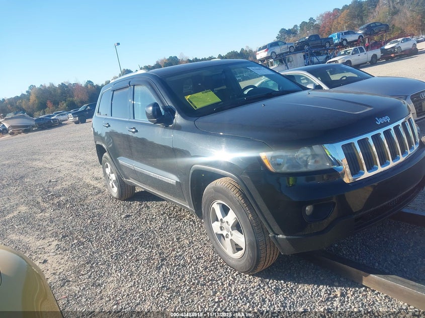 Vin: 1j4rr4gg3bc583764, lot: 43983874, jeep grand cherokee laredo 2011 img_1