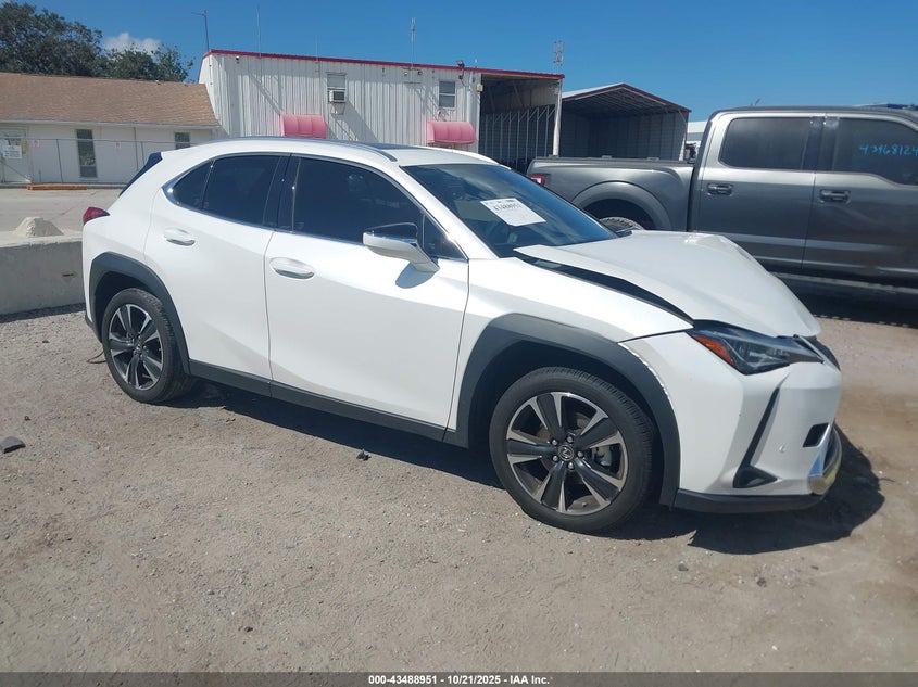 2021 LEXUS UX 200 - JTHP3JBH2M2033606