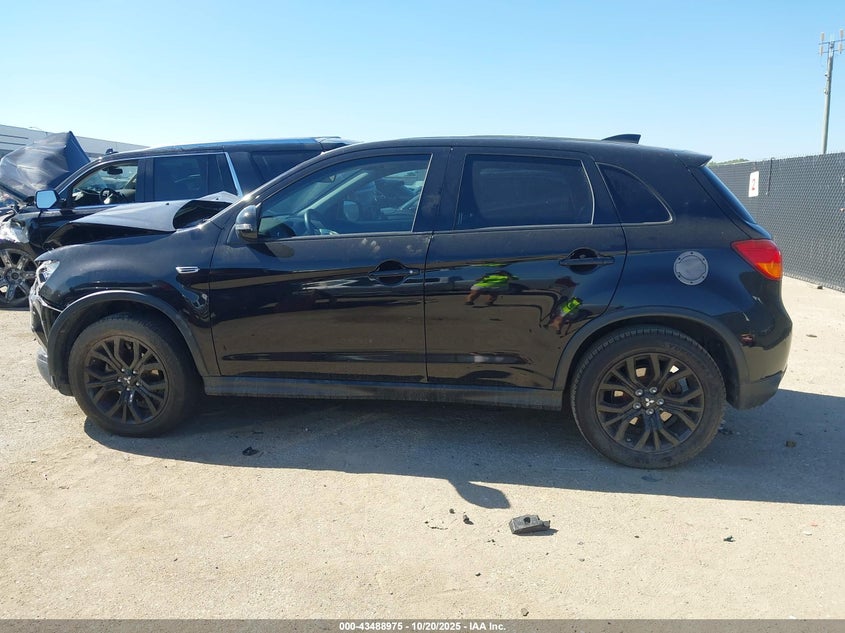 2017 Mitsubishi Outlander Sport 2.0 Es/2.0 Le VIN: JA4AP3AU3HZ035488 Lot: 43488975