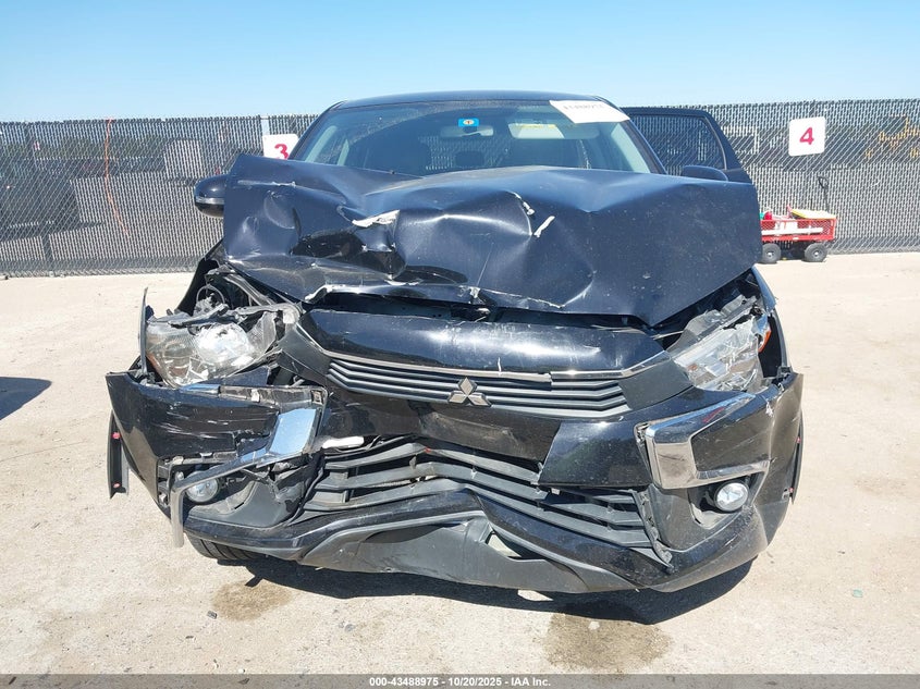 2017 Mitsubishi Outlander Sport 2.0 Es/2.0 Le VIN: JA4AP3AU3HZ035488 Lot: 43488975