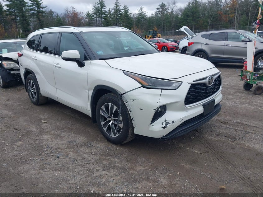 TOYOTA HIGHLANDER XLE