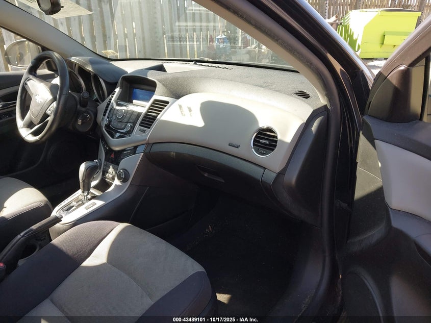 2014 CHEVROLET CRUZE LS AUTO 1G1PA5SGXE7426059