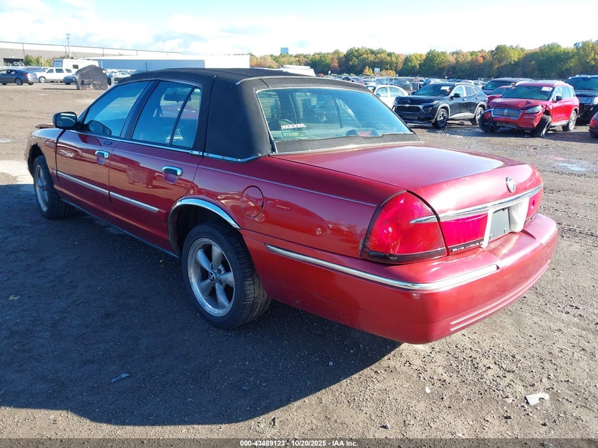 2MEFM74W0YX619084 2000 MERCURY GRAND MARQUIS photo no. 3