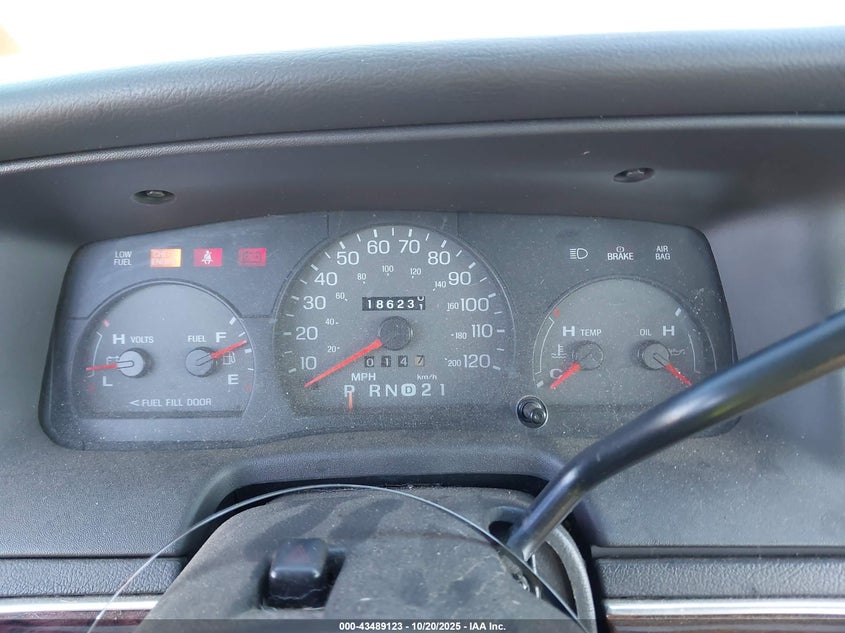 2MEFM74W0YX619084 2000 MERCURY GRAND MARQUIS photo no. 7