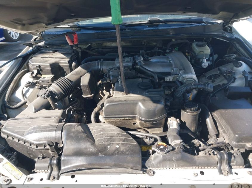 2004 Lexus Is 300 VIN: JTHBD192240086438 Lot: 43489288