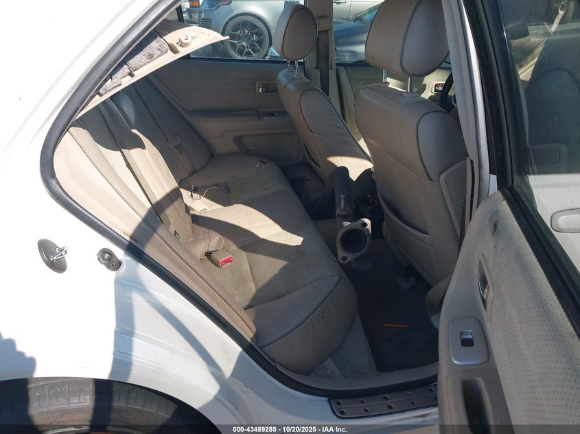 2004 Lexus Is 300 VIN: JTHBD192240086438 Lot: 43489288