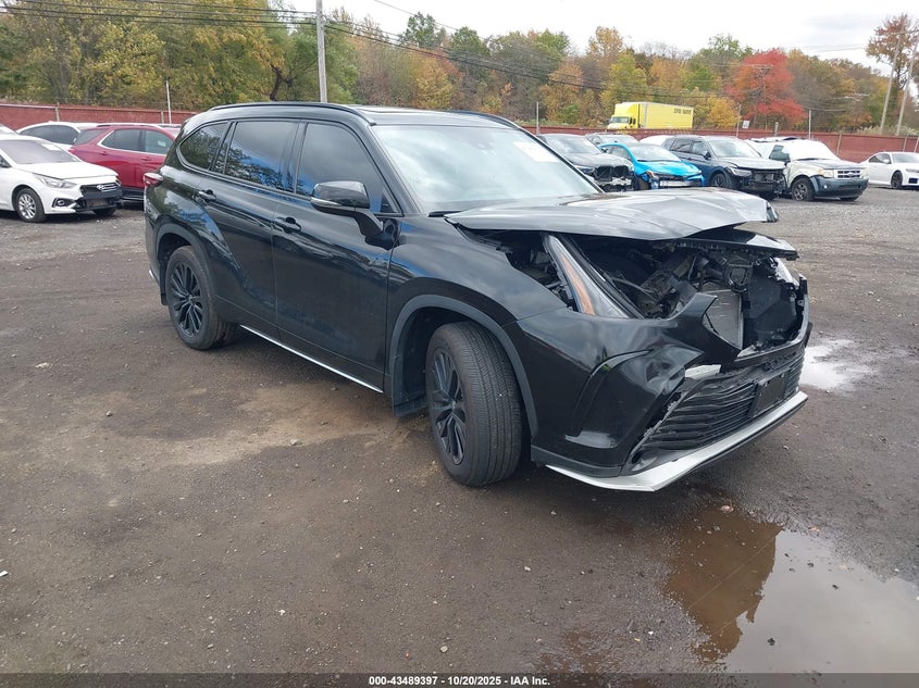 TOYOTA HIGHLANDER XSE