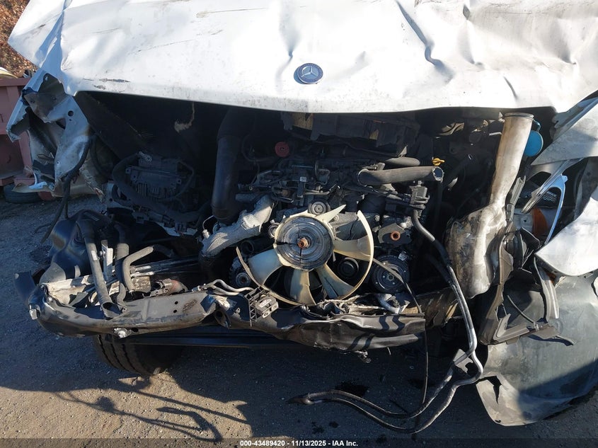 2015 MERCEDES-BENZ SPRINTER 2500 HIGH ROOF - WD3PE8DB8FP133920