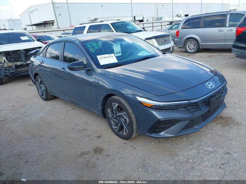 HYUNDAI ELANTRA SEL SPORT