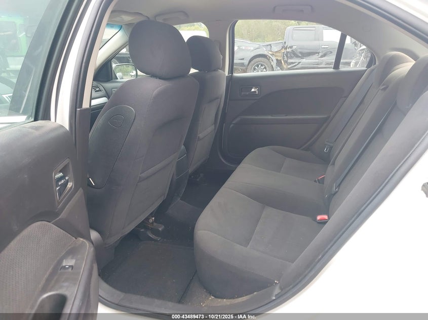 2008 Mercury Milan V6 VIN: 3MEHM07168R649737 Lot: 43489473