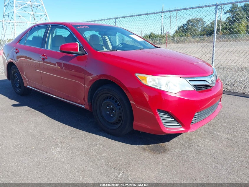 TOYOTA CAMRY LE