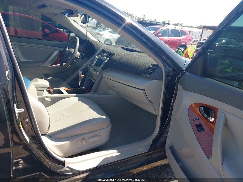4T1BB3EK6BU143900 2011 TOYOTA CAMRY photo no. 5