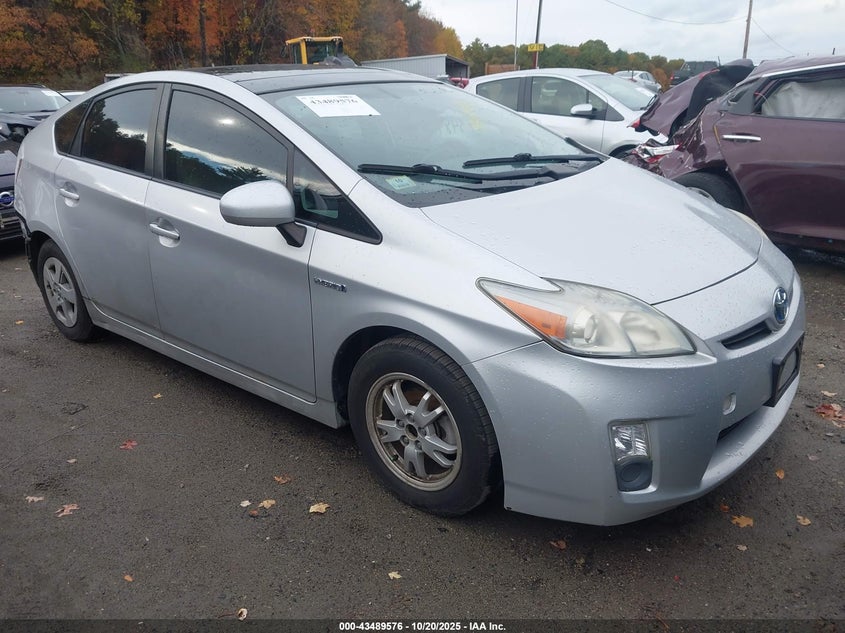 TOYOTA PRIUS FOUR