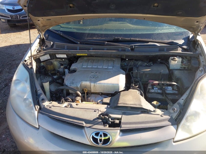 5TDZK22C39S258768 2009 TOYOTA SIENNA photo no. 10