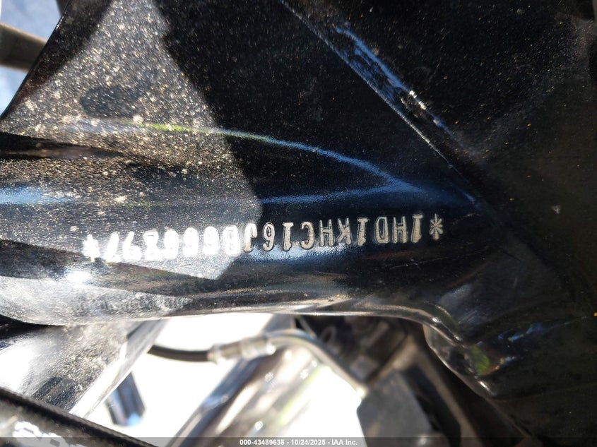 2018 HARLEY-DAVIDSON FLTRX ROAD GLIDE 1HD1KHC16JB666897