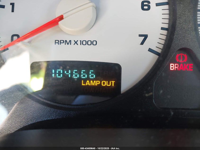 2005 Dodge Ram 1500 Slt/Laramie VIN: 1D7HU18D75S221715 Lot: 43489648