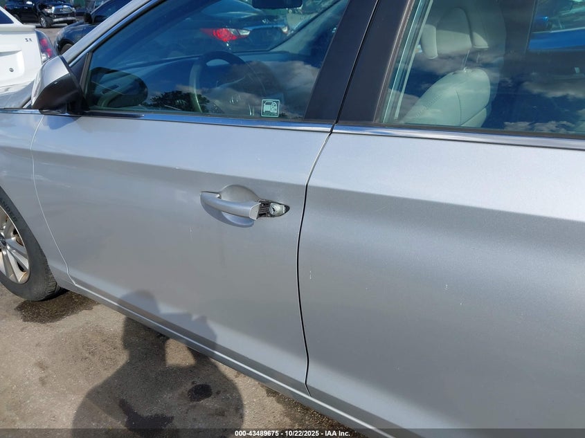 2017 HYUNDAI SONATA 5NPE24AF1HH540952