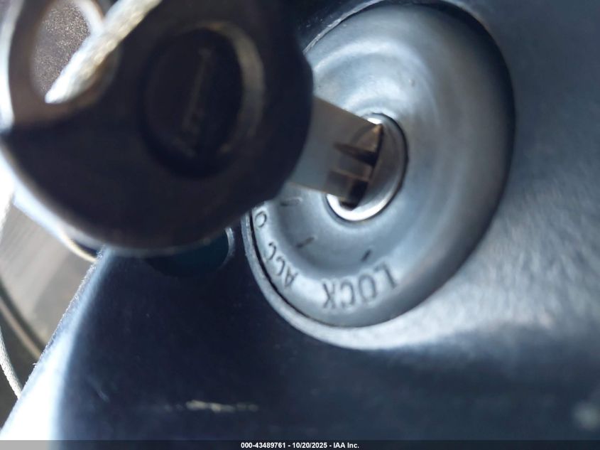 2002 Mazda Protege Dx/Es/Lx VIN: JM1BJ225721606483 Lot: 43489761