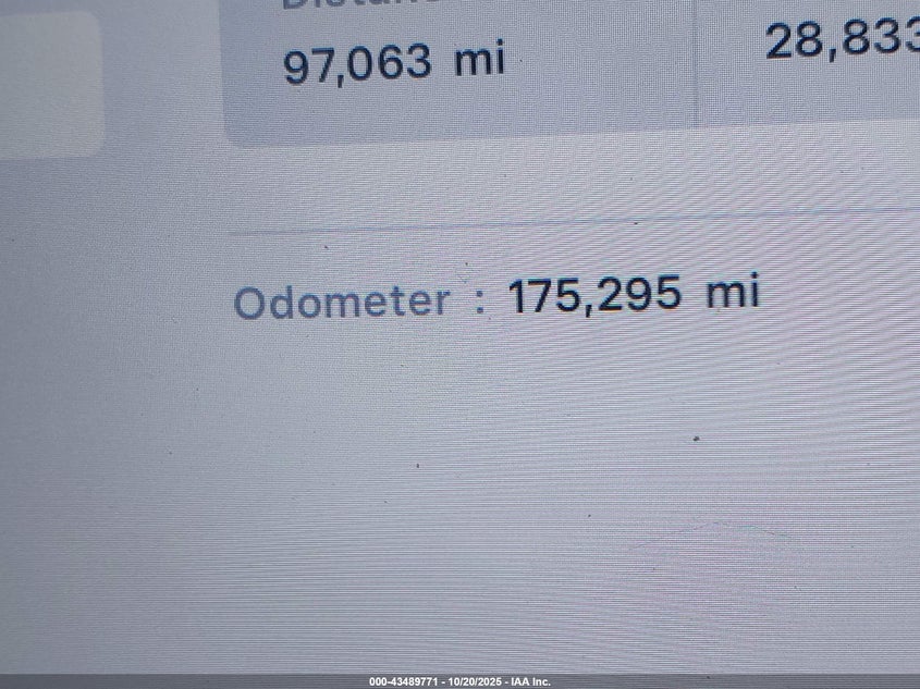 2015 Tesla Model S 70D/85D/P85D VIN: 5YJSA1S2XFF084154 Lot: 43489771