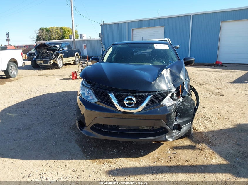 2017 NISSAN ROGUE SPORT S JN1BJ1CP9HW034390