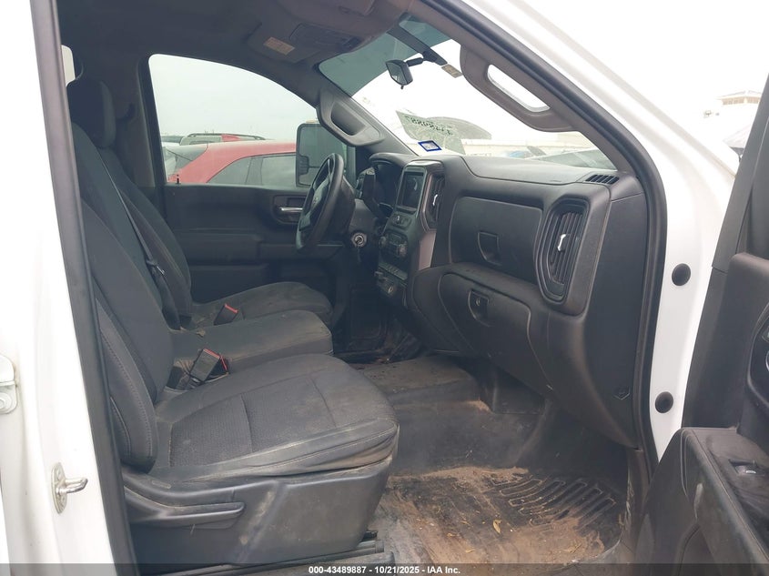 1GC4YLE78LF163059 2020 CHEVROLET SILVERADO photo no. 5