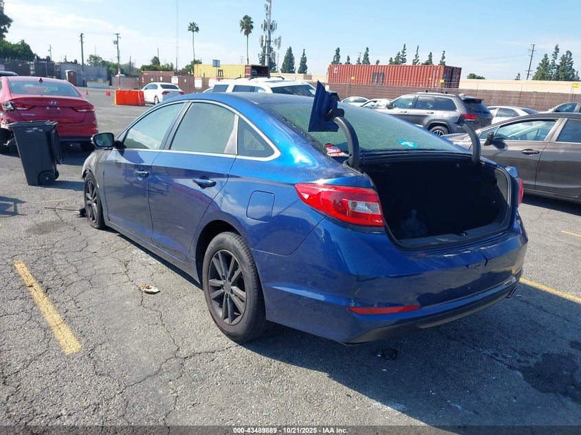 2017 HYUNDAI SONATA 5NPE24AF1HH477383