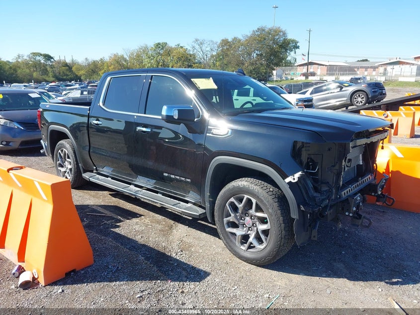 GMC SIERRA 1500 4WD SHORT BOX SLT