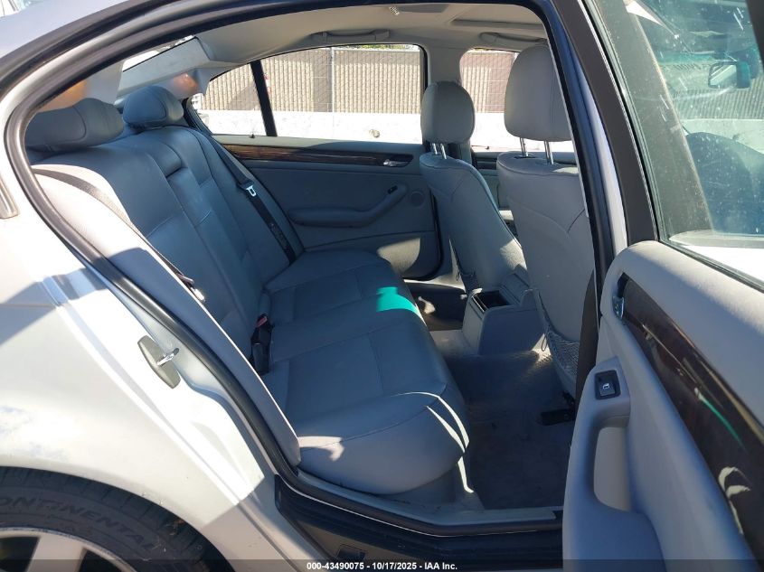 2002 BMW 325I VIN: WBAET37462NG80001 Lot: 43490075