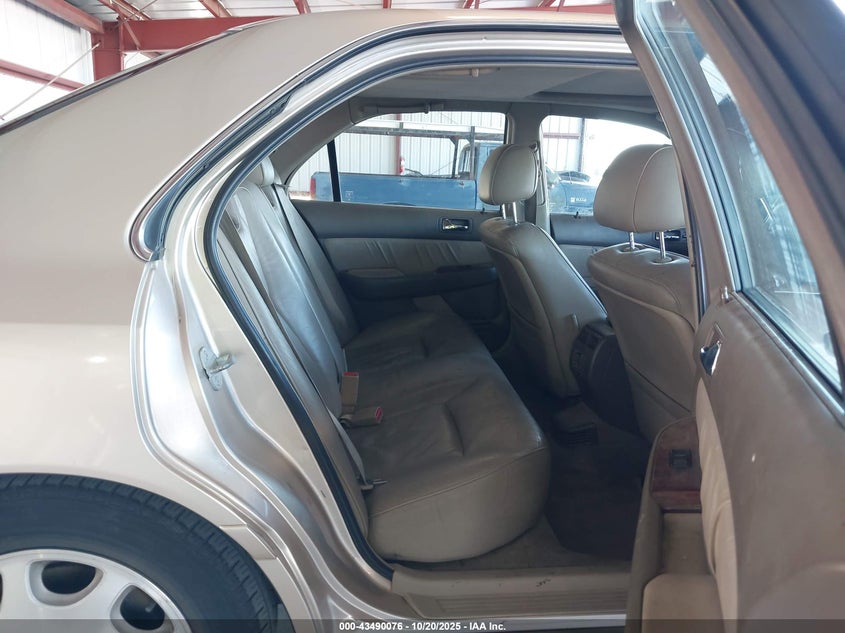 2000 Acura Rl 3.5 VIN: JH4KA9663YC013517 Lot: 43490076