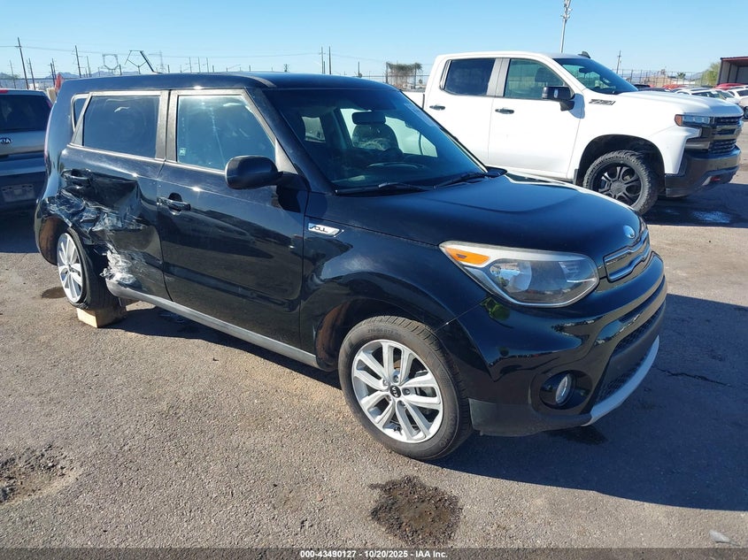 KIA SOUL +