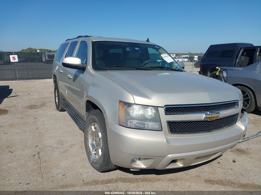 CHEVROLET SUBURBAN LT1