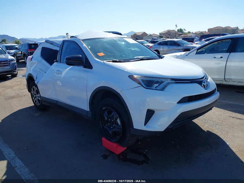 TOYOTA RAV4 LE