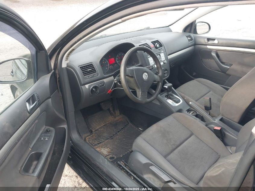 2008 Volkswagen Rabbit S VIN: WVWBA71K28W309976 Lot: 43490244