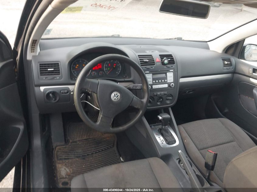 2008 Volkswagen Rabbit S VIN: WVWBA71K28W309976 Lot: 43490244