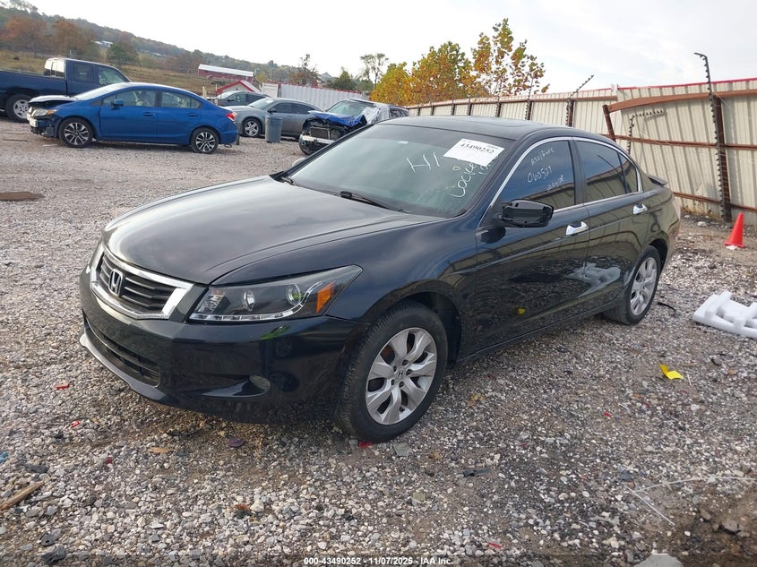 1HGCP368X8A060527 2008 HONDA ACCORD photo no. 2