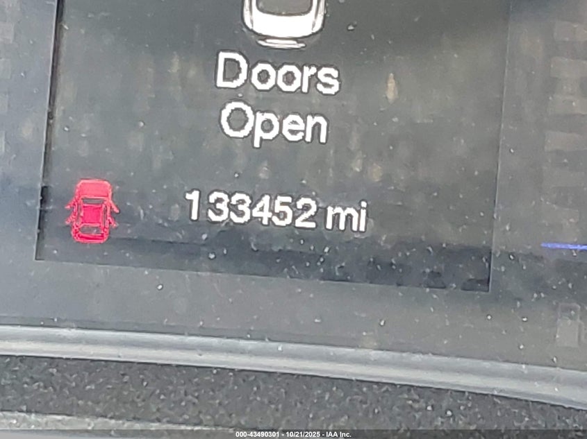 2015 Chrysler 200 Limited VIN: 1C3CCCAB5FN503366 Lot: 43490301