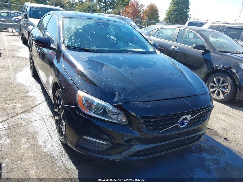 VOLVO S60 T5 DYNAMIC