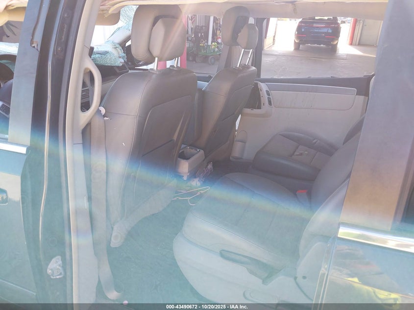 2012 Volkswagen Routan Sel VIN: 2C4RVACG0CR355929 Lot: 43490672