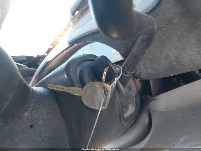 2004 GMC Sierra 1500 Work Truck VIN: 1GTEK19V54E286361 Lot: 43490683