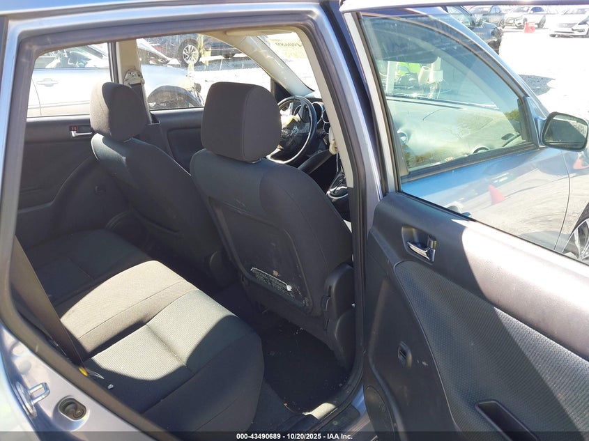 2008 Toyota Matrix Xr VIN: 2T1KR32E08C695798 Lot: 43490689