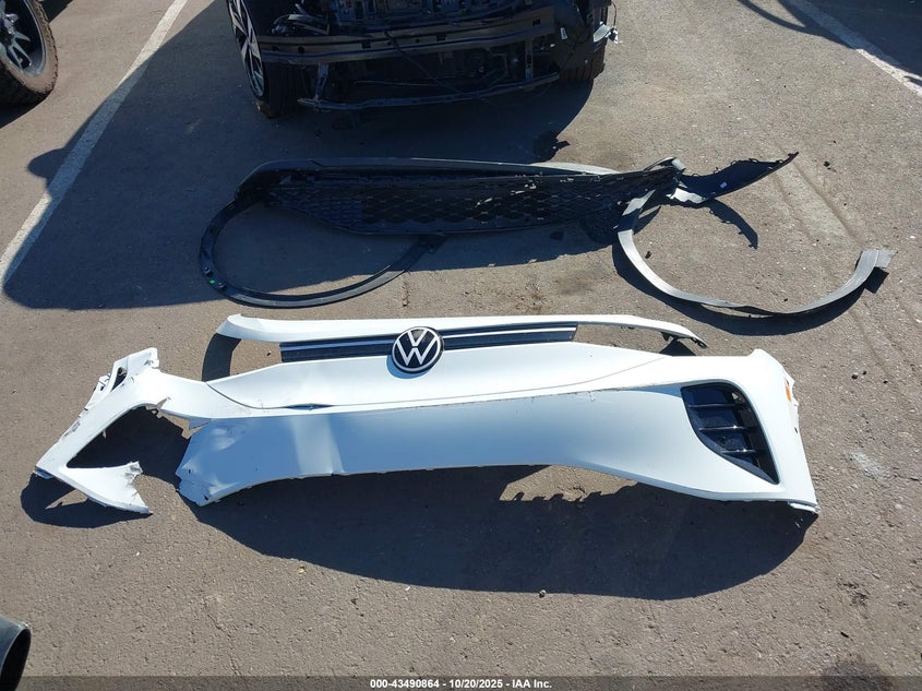 2024 VOLKSWAGEN ID.4 STANDARD 1V2BMPE86RC020266