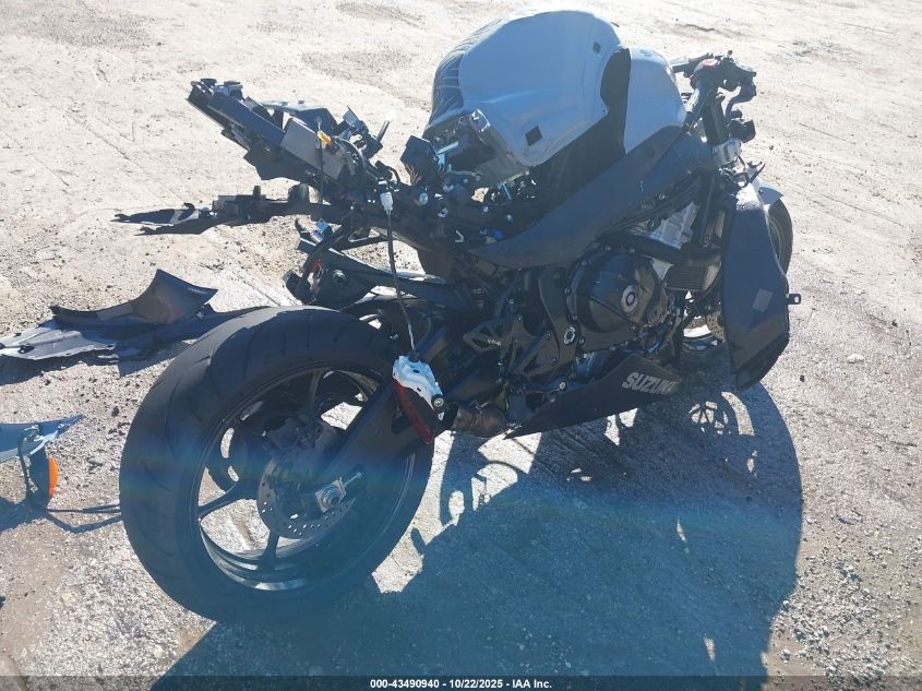 2022 Suzuki Gsx-R1000 VIN: JS1DM11F9N7100024 Lot: 43490940