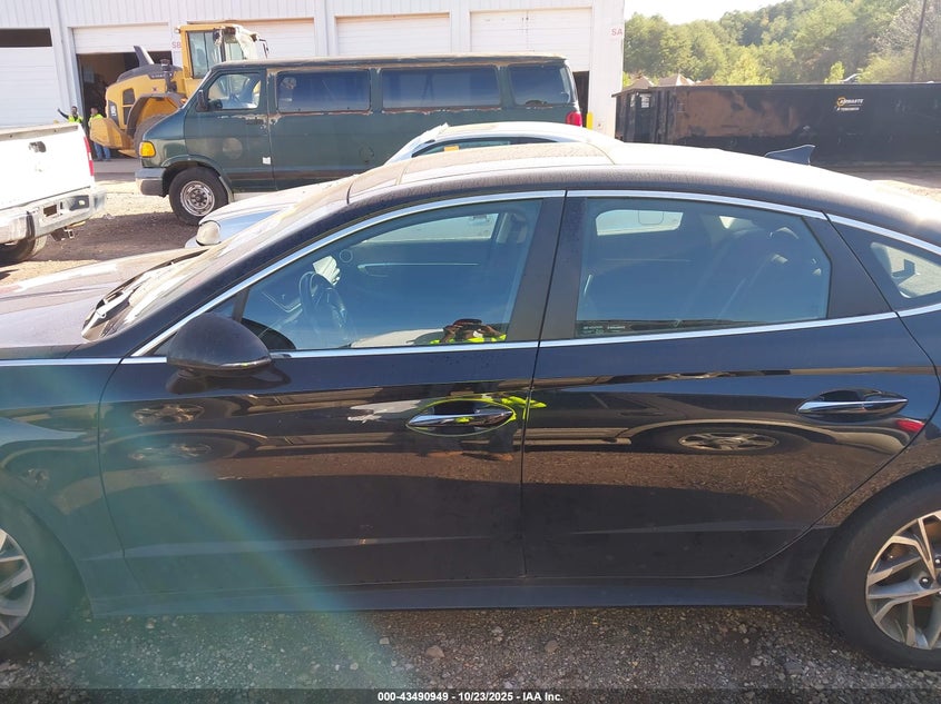 2023 HYUNDAI SONATA SEL KMHL14JA0PA307094