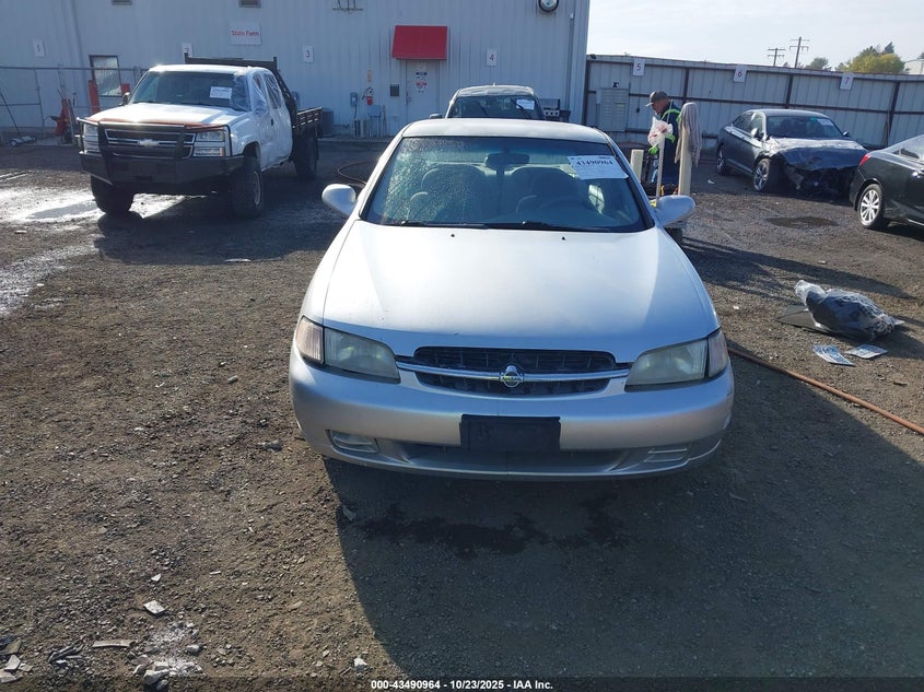 1999 Nissan Altima Gle/Gxe/Se/Se-L/Xe VIN: 1N4DL01D4XC126810 Lot: 43490964