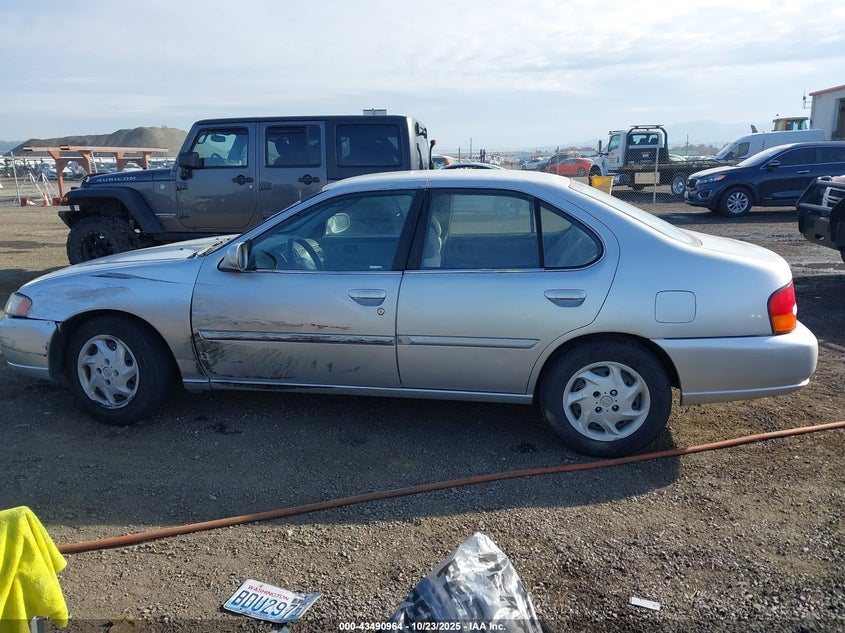 1999 Nissan Altima Gle/Gxe/Se/Se-L/Xe VIN: 1N4DL01D4XC126810 Lot: 43490964