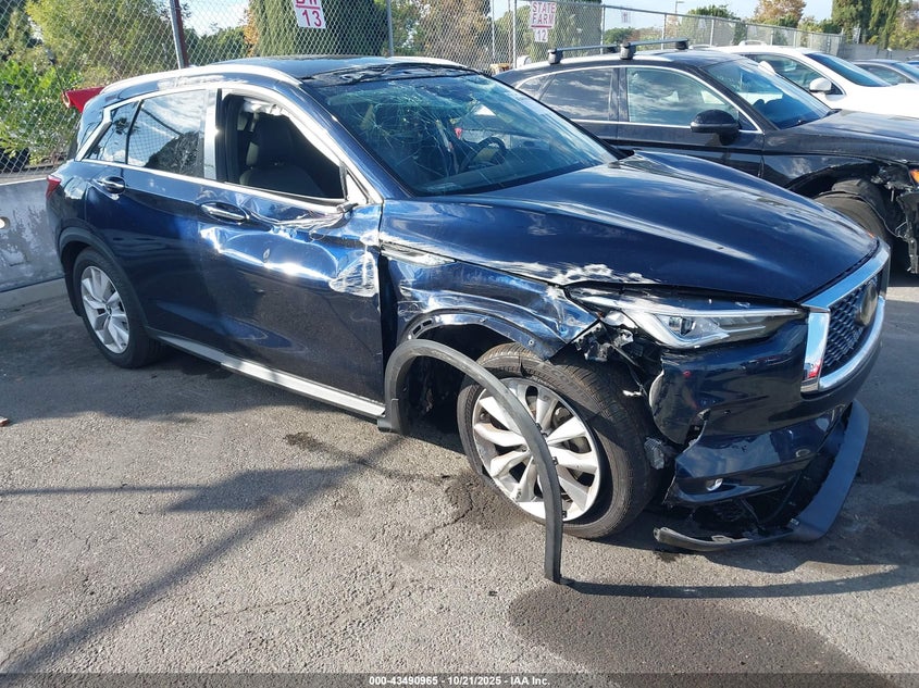 INFINITI QX50 ESSENTIAL