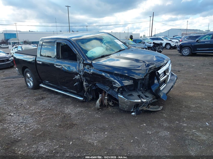 RAM 1500 BIG HORN 4X4 5 7 BOX