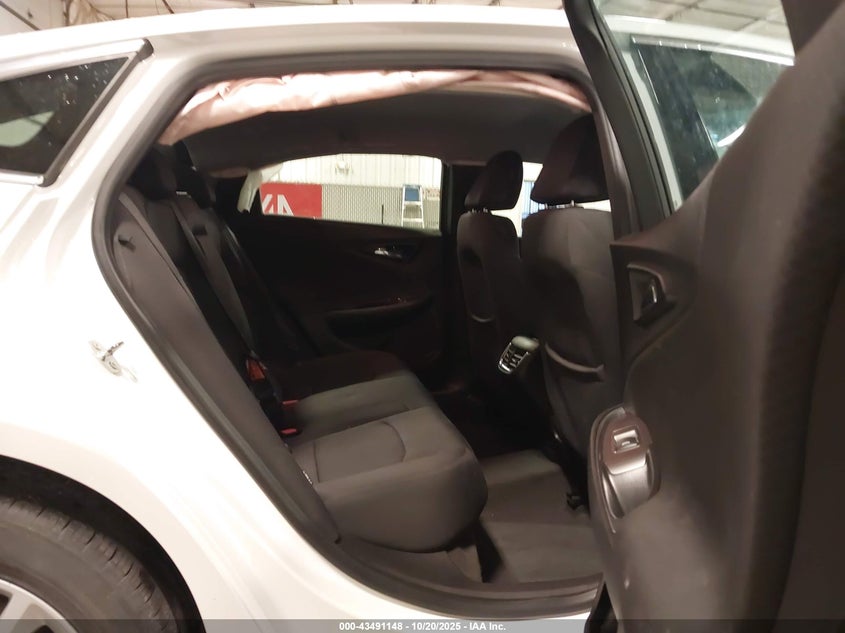 2016 CHEVROLET MALIBU 1LT 1G1ZE5ST7GF261283