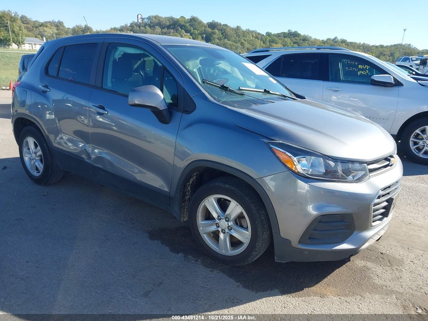 CHEVROLET TRAX FWD LS
